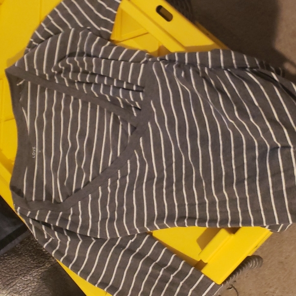 Nursing cross front top - Picture 3 of 4